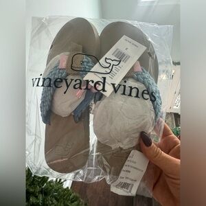 Vineyard vines sandals BNWT